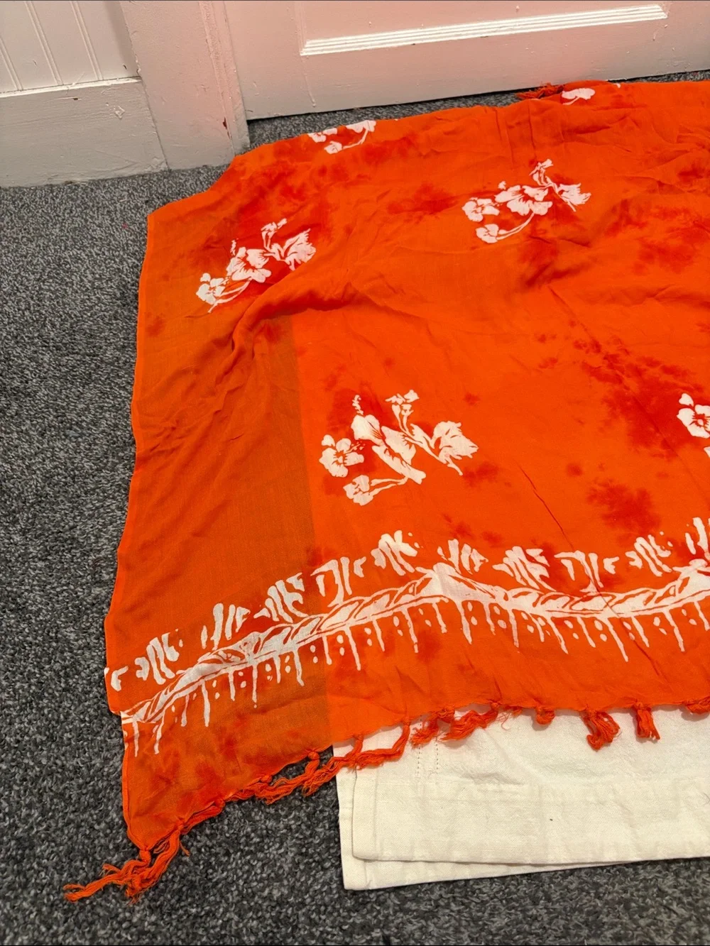 Hawaiian Print Scarf